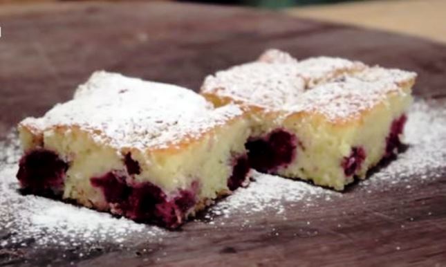 Video recept: Kolač s višnjama