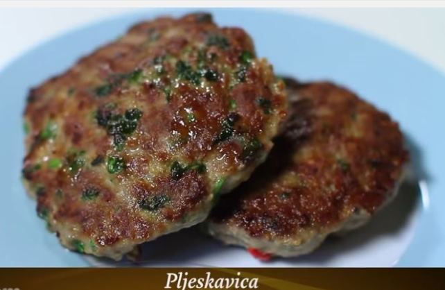 Video recept: Pljeskavica