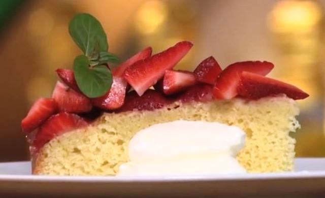 Video recept: Kolač od jagoda
