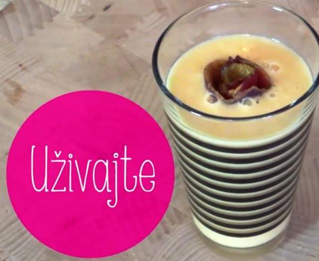 Video recept: Voćni jogurt sa breskvama i đumbirom
