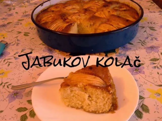 Video recept: Jabukov brzi kolač