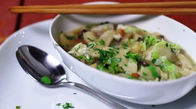 Video recept: Tibetanska zimska juha
