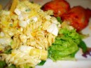 salata-sa-tjesteninom-i-jajima1